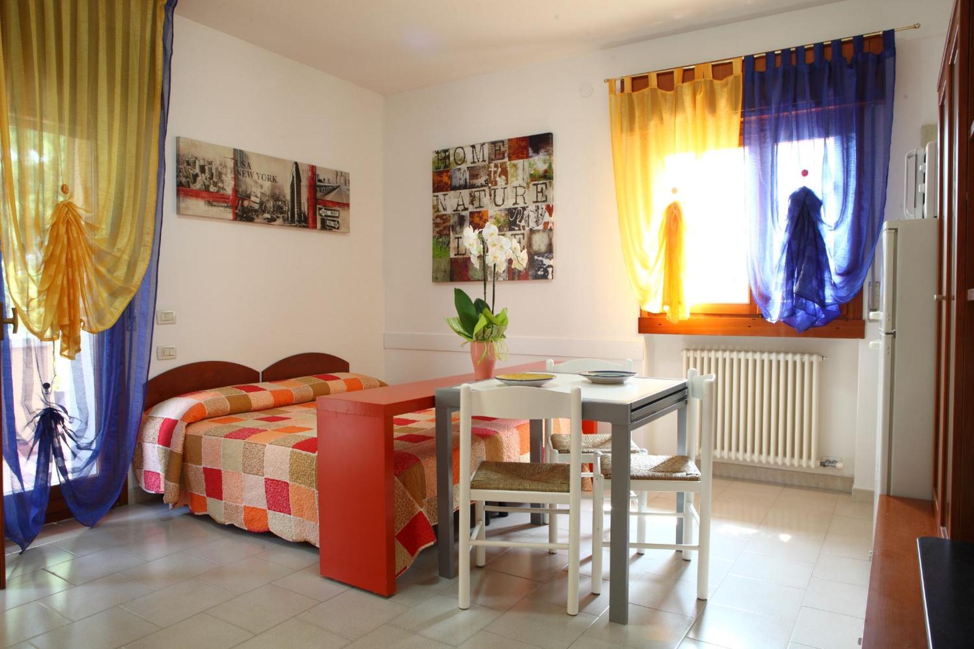 Residence La Madonnina Peschiera del Garda Chambre photo
