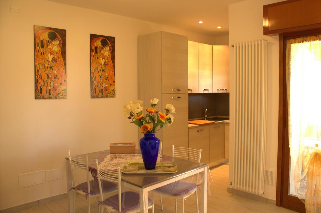 Residence La Madonnina Peschiera del Garda Extérieur photo